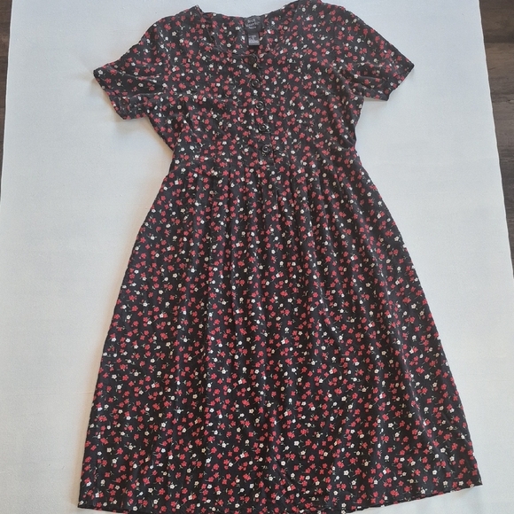 Brett Alixander Dresses & Skirts - Floral Black Maxi Dress Size 12 Petite